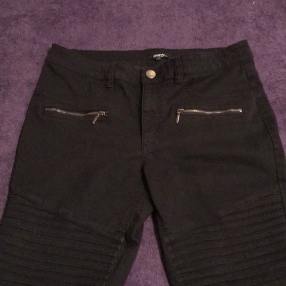 Women’s Black Jeggings - Picture 5 of 6